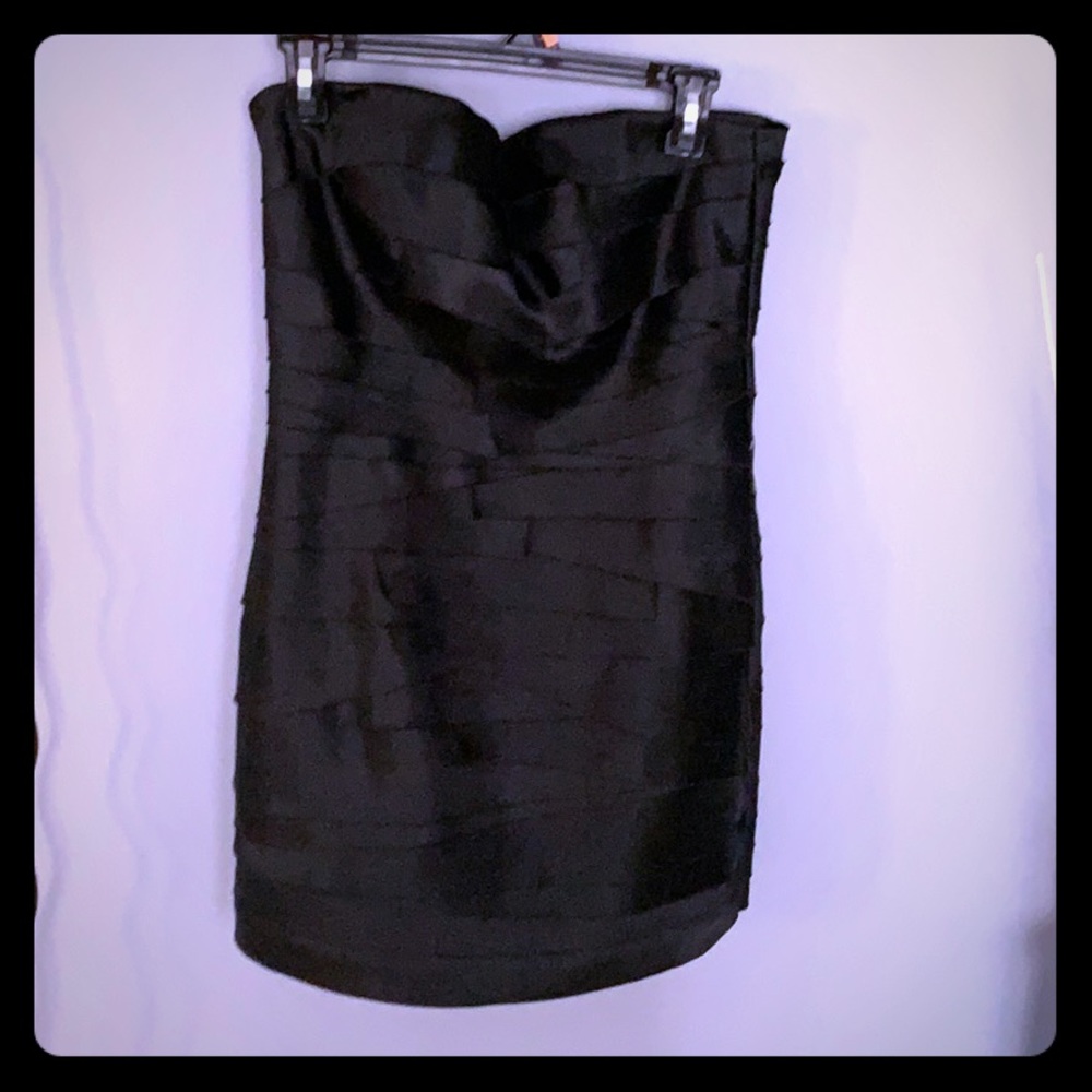 Cleavage, Ohhhh Cleavage! Gorgeous Party Dress!